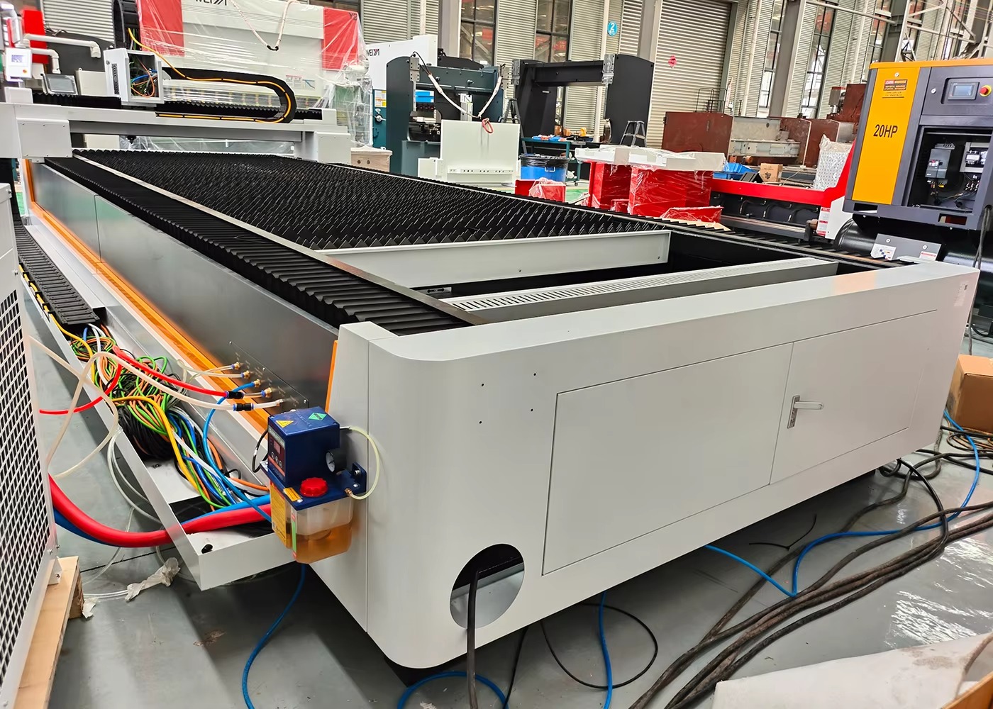 Hochwertige 6kW Industrielle C – Quality Industrial Laser Cutting Bewertung und Preis