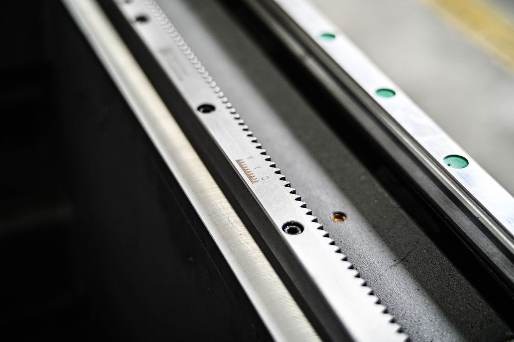 Professionelle Industrielle La – Industrial Fiber Laser Cutting Machine Bewertung und Preis